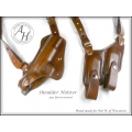 Horizontal shoulder holster